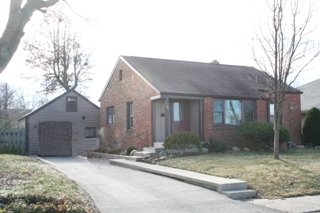 1107 E South St, Frankfort, IN 46041 photo 1