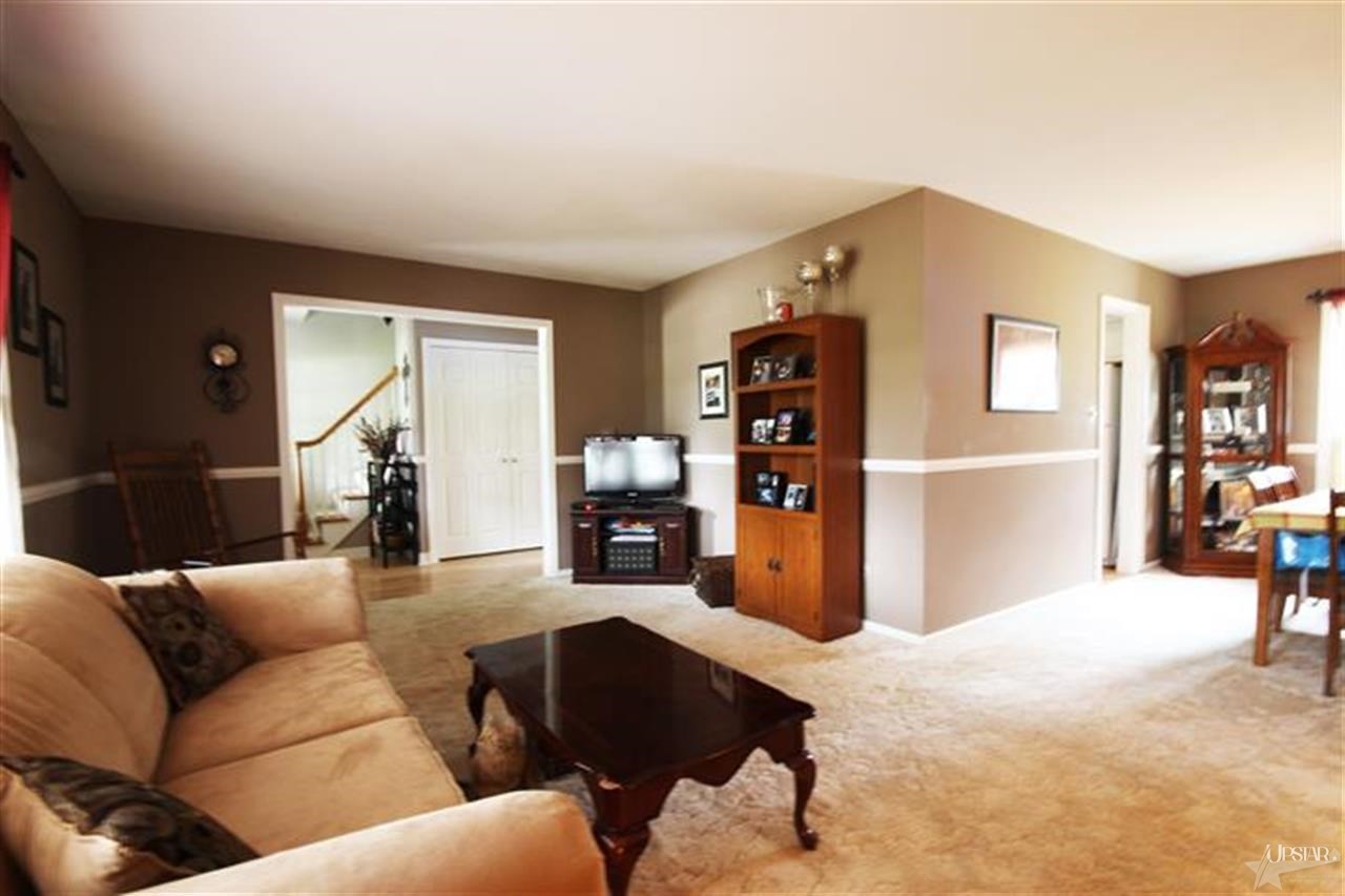 4118 Roxton Ln, Fort Wayne, IN 46815 photo 7