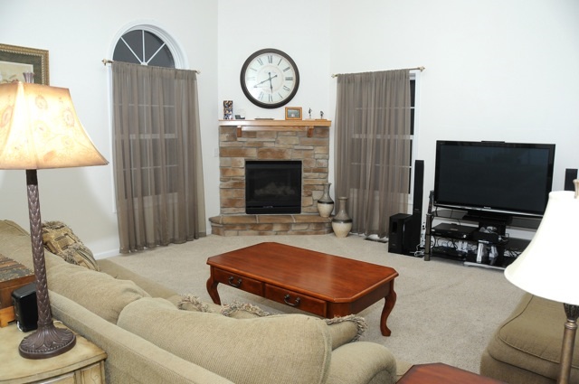 29021 Bernice Dr, Elkhart, IN 46517 photo 3