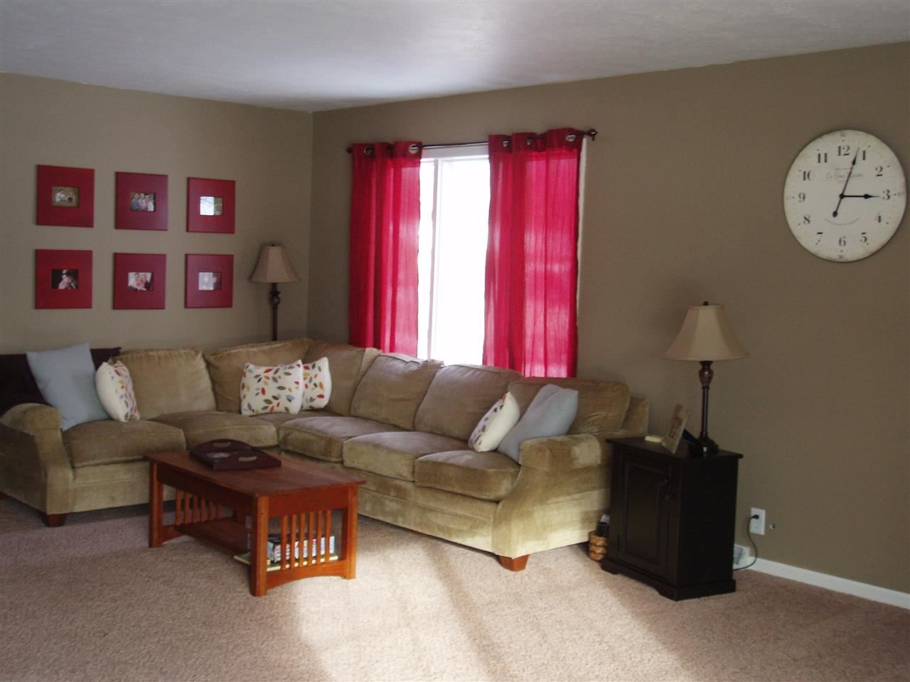 405 Eugene Dr, Middlebury, IN 46540 photo 5