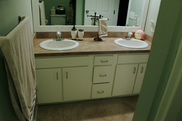 405 Eugene Dr, Middlebury, IN 46540 photo 22