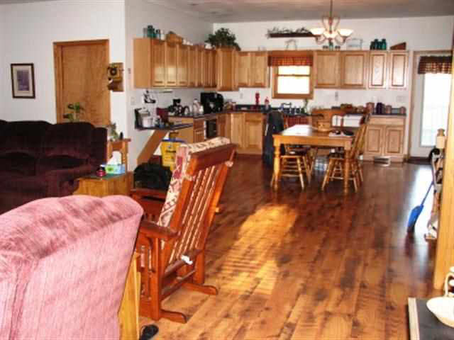 7155 N 675 W, Shipshewana, IN 46565 photo 6