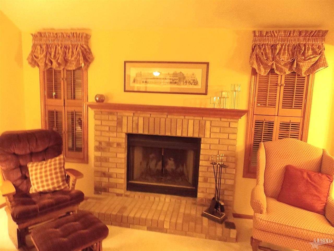 1009 Brittany Pl, Fort Wayne, IN 46825 photo 3