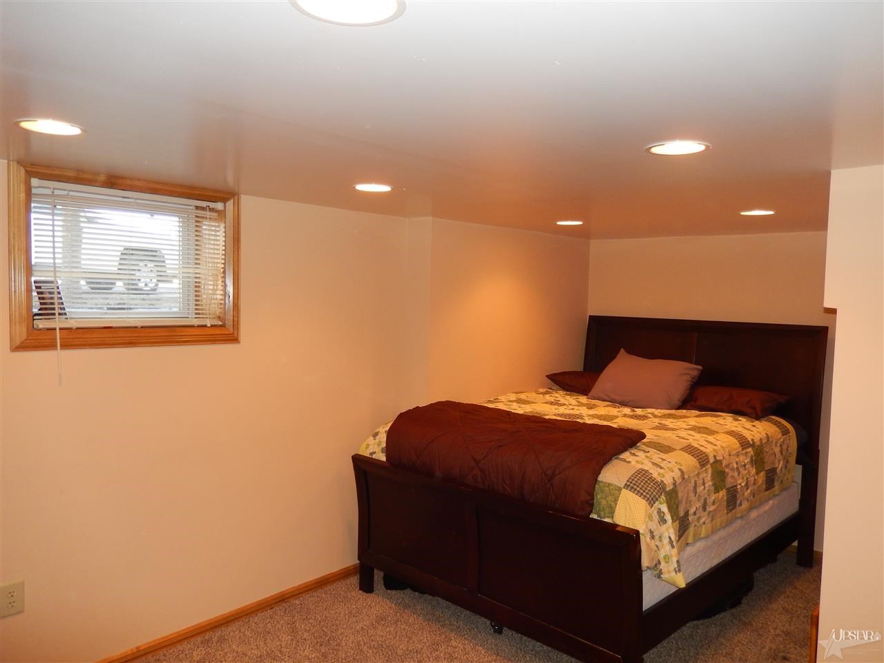 3903 Burbank Dr, Fort Wayne, IN 46804 photo 29