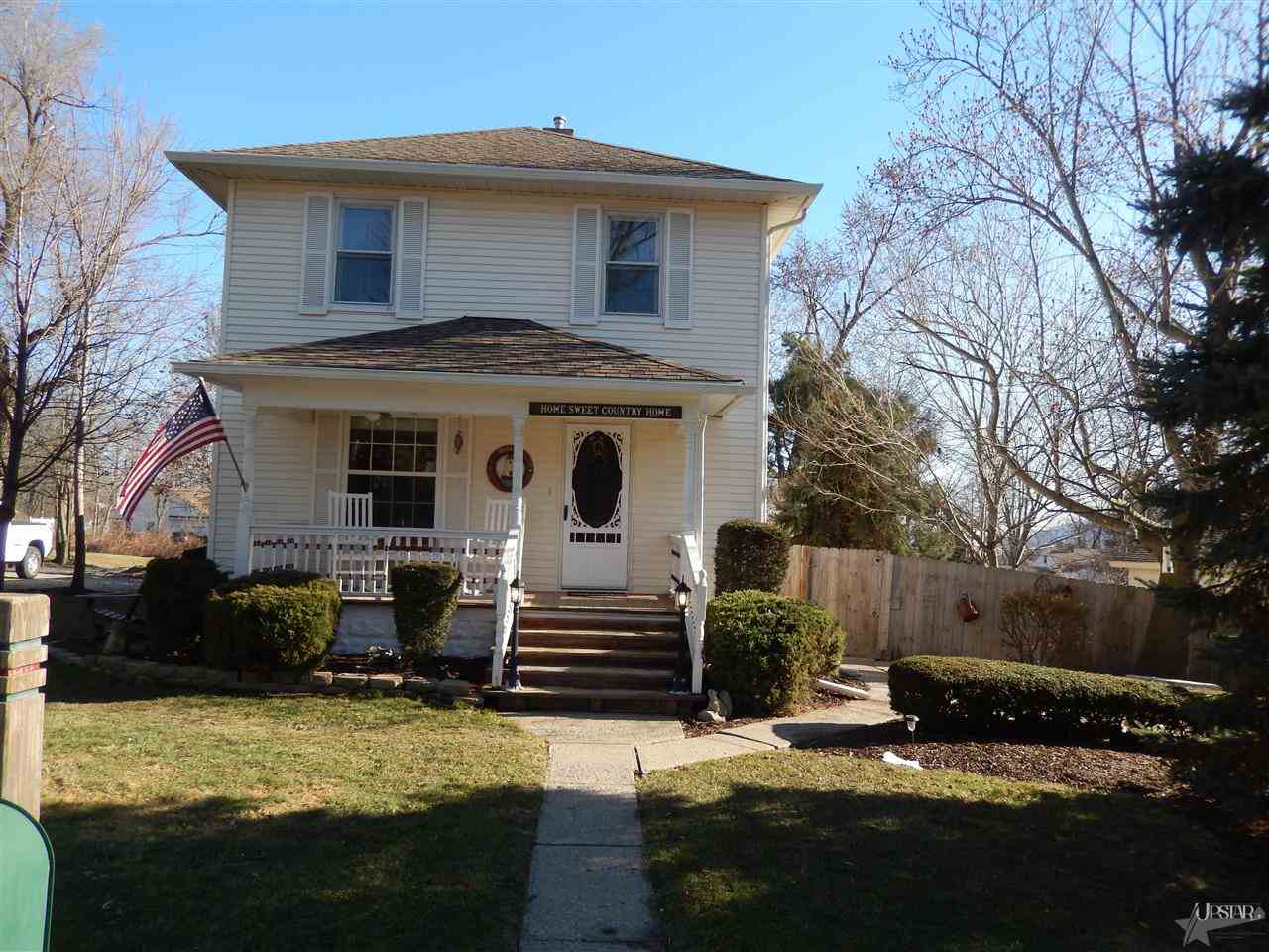 3903 Burbank Dr, Fort Wayne, IN 46804 photo 1