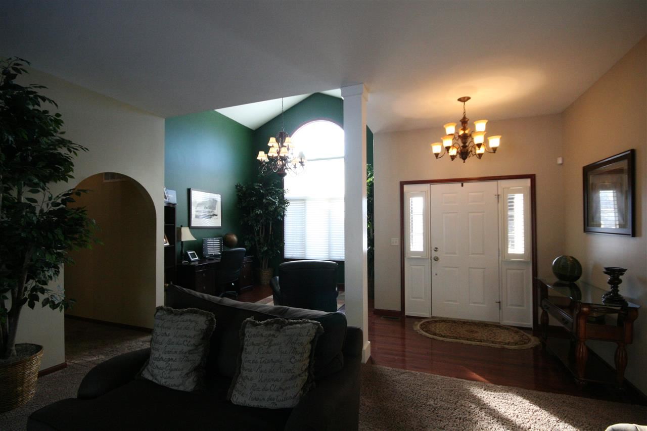 25433 Doe Meadow Pl, Elkhart, IN 46514 photo 4