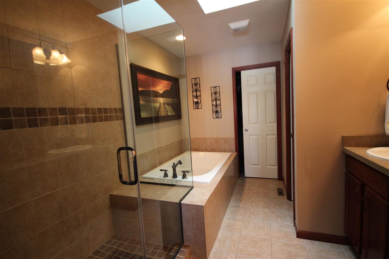 25433 Doe Meadow Pl, Elkhart, IN 46514 photo 10