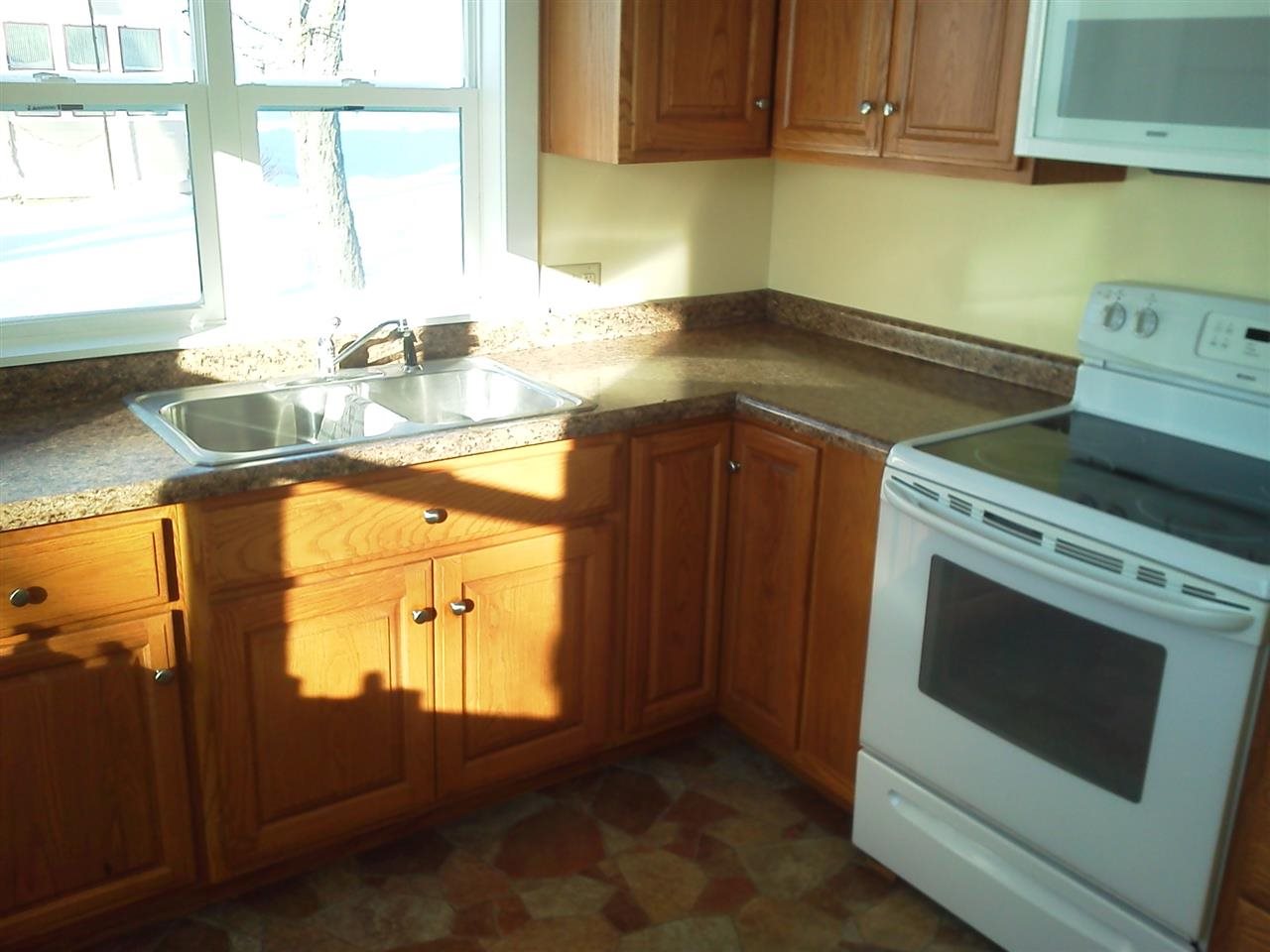 5933 W 1300 N, Nappanee, IN 46550 photo 2