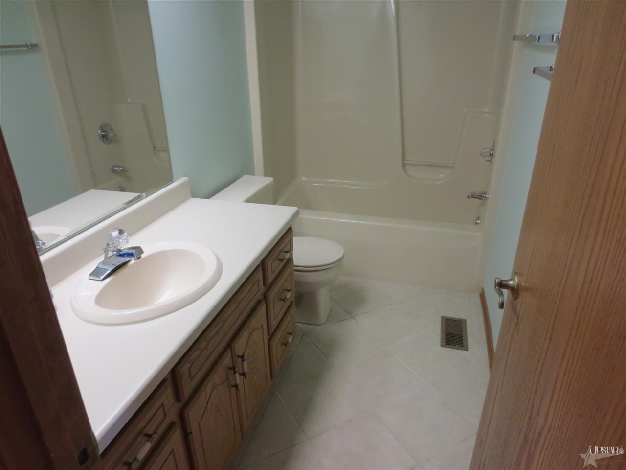 7426 Oxford Ct, Fort Wayne, IN 46815 photo 12