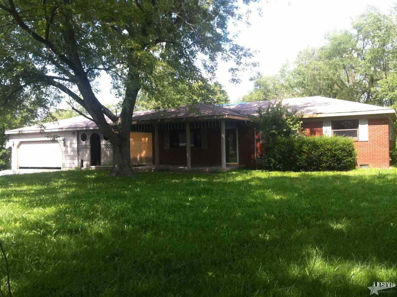 3940 N Willow Dr, Marion, IN 46953 photo 1
