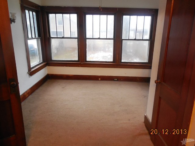 2817 Smith St, Fort Wayne, IN 46806 photo 4