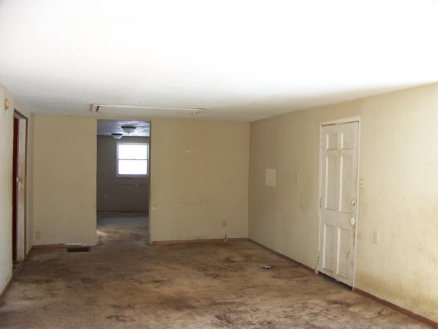56570 Shore Ave, Elkhart, IN 46516 photo 3