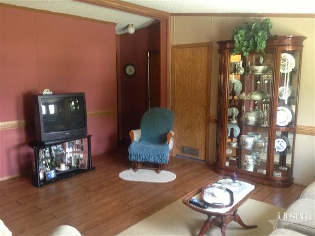 6755 W 100 N, Larwill, IN 46764 photo 2