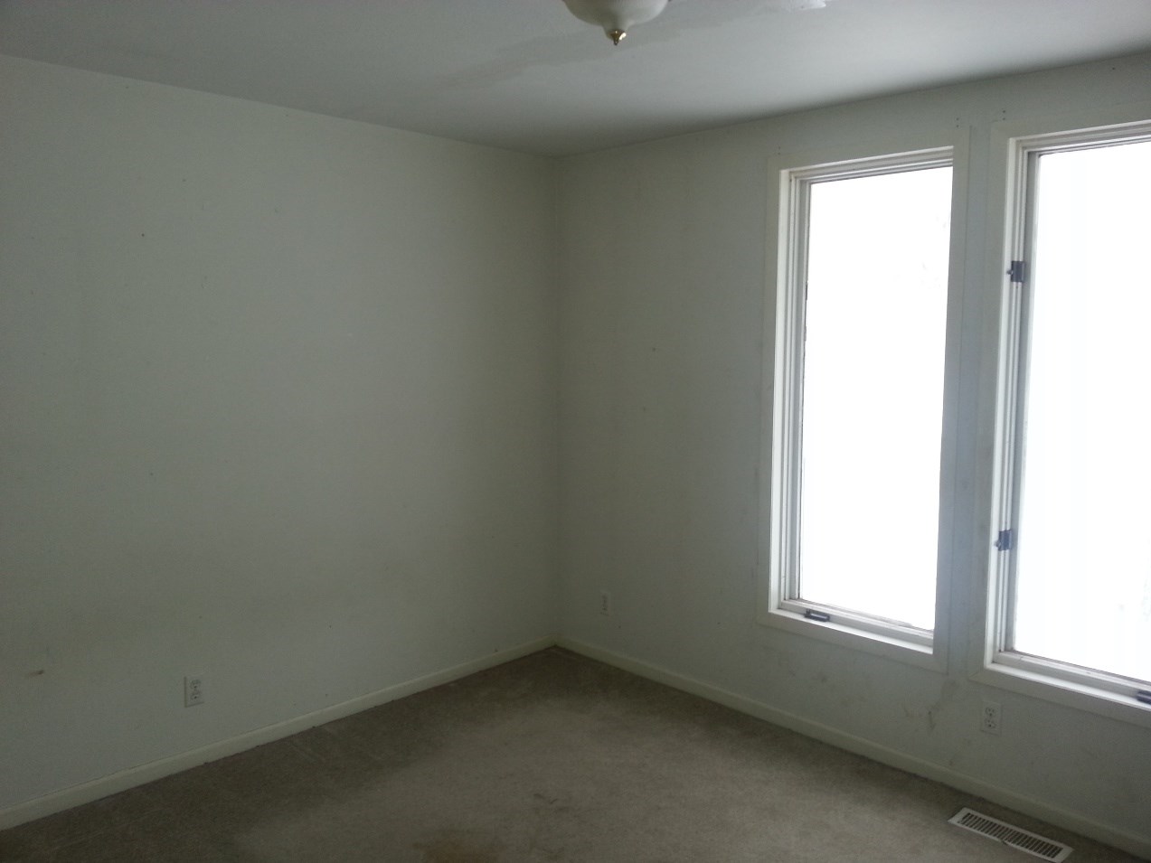 23142 Edison Rd, South Bend, IN 46628 photo 7