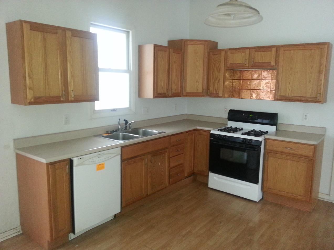 23142 Edison Rd, South Bend, IN 46628 photo 4