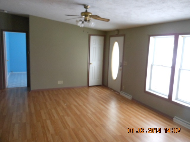 15950 Burtsfield Dr, Goshen, IN 46526 photo 9