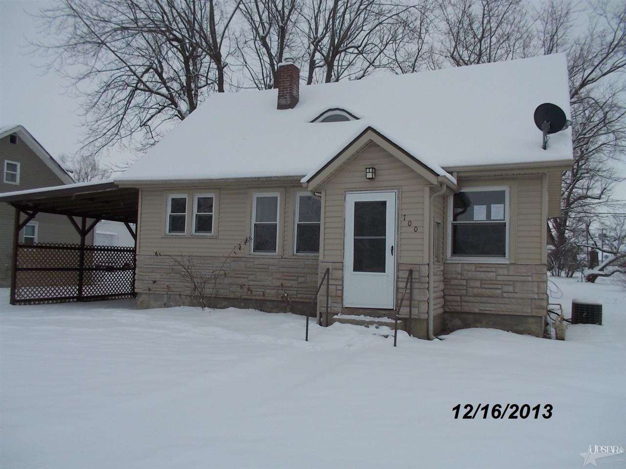 700 E Line St, Geneva, IN 46740 photo 1