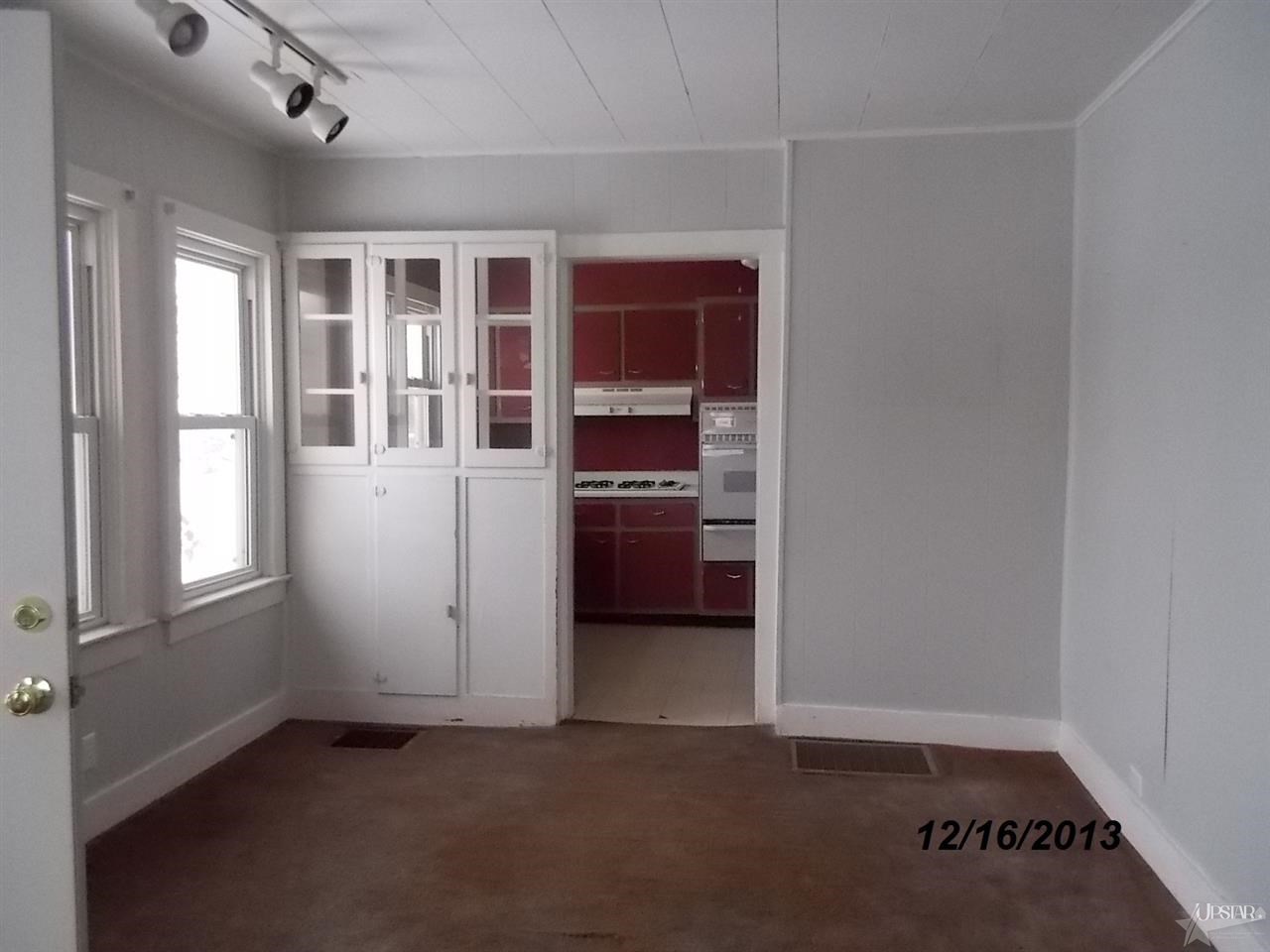 700 E Line St, Geneva, IN 46740 photo 10