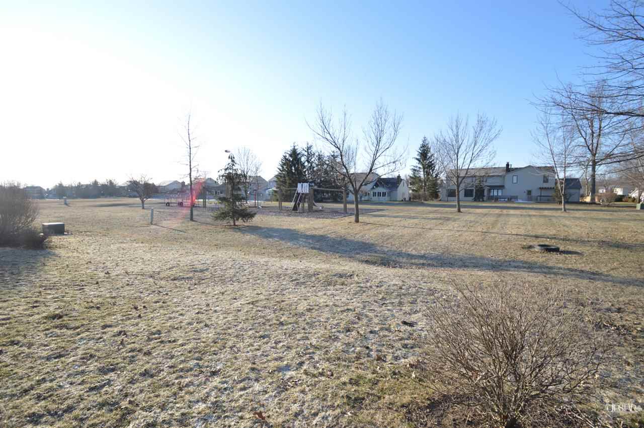 5618 Albany Ct, Fort Wayne, IN 46835 photo 4