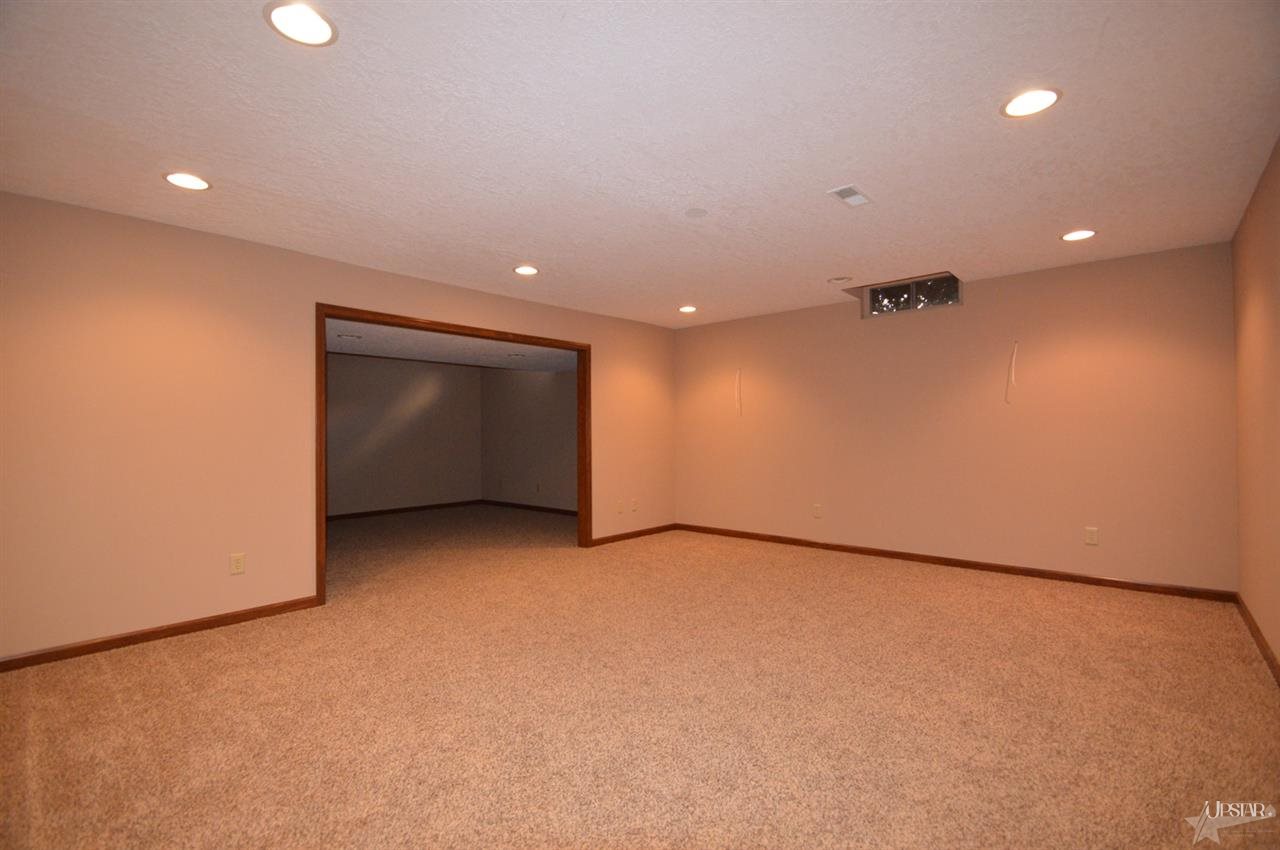 5618 Albany Ct, Fort Wayne, IN 46835 photo 29