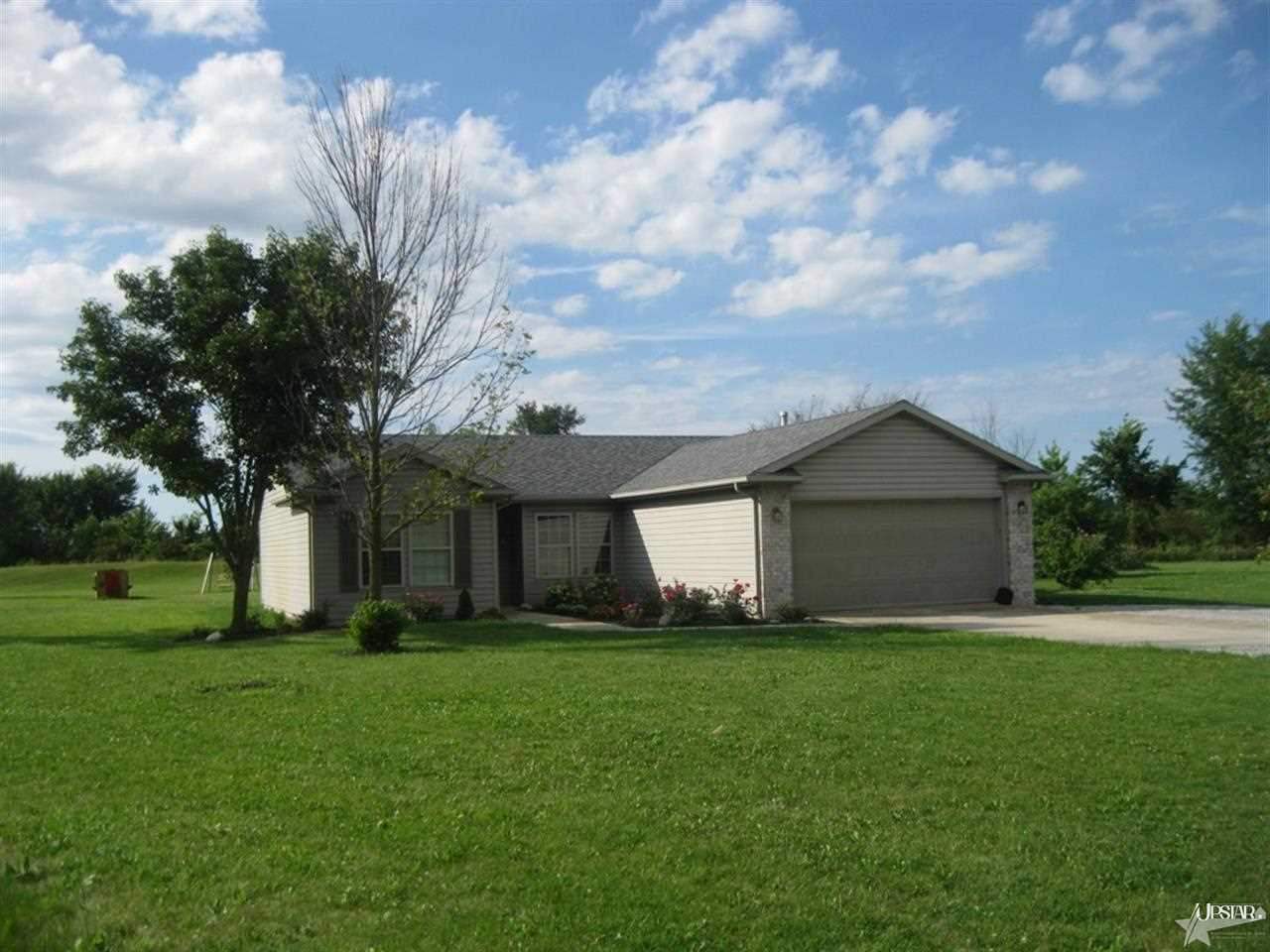 10908 State Road 205, Churubusco, IN 46723 photo 1