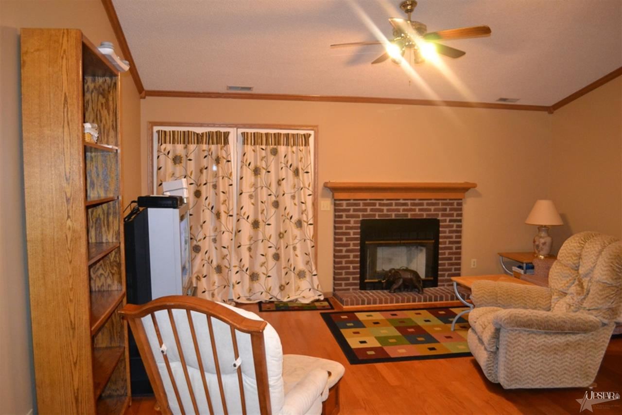 10908 State Road 205, Churubusco, IN 46723 photo 7