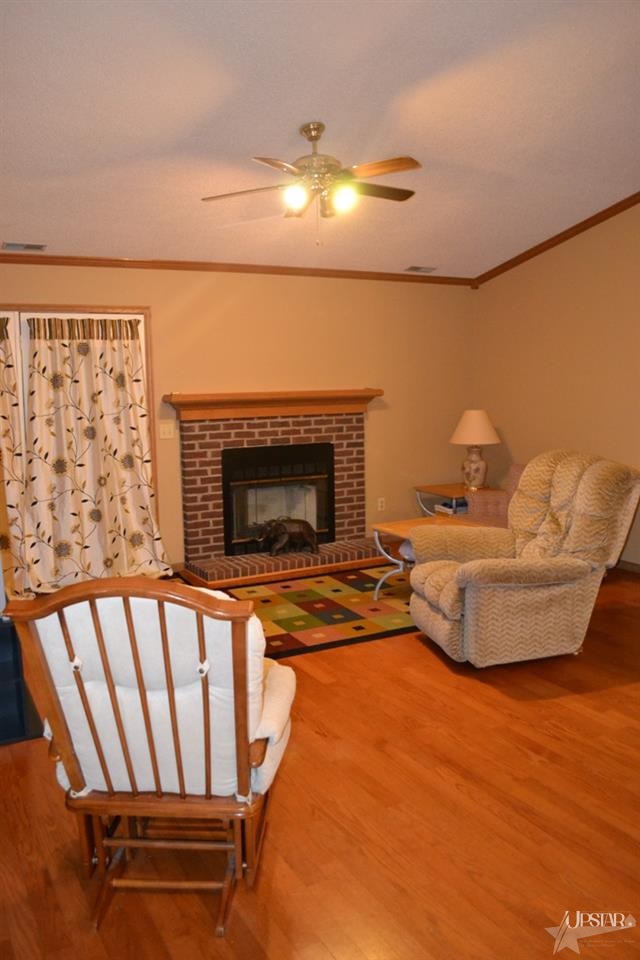 10908 State Road 205, Churubusco, IN 46723 photo 5