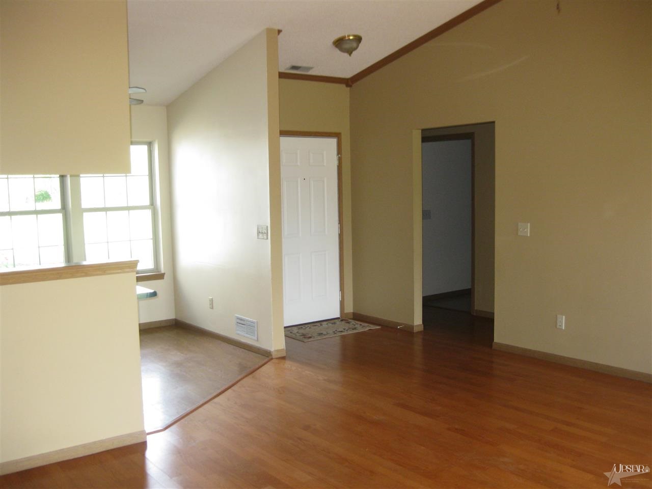 10908 State Road 205, Churubusco, IN 46723 photo 9