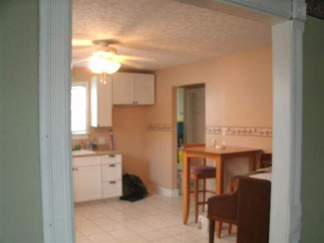 204 E Ohio St, Colfax, IN 46035 photo 10
