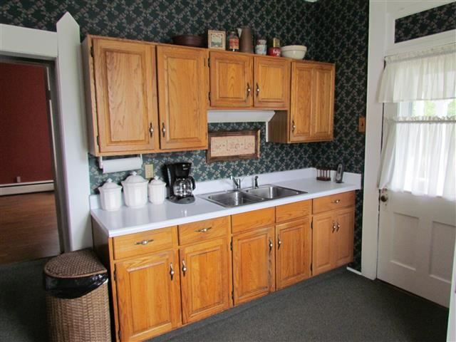 305 N Range St, Wolcott, IN 47995 photo 6