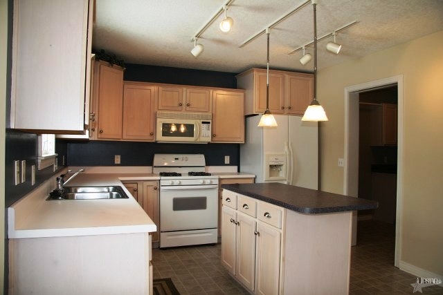 9327 Kildare Xing, Fort Wayne, IN 46835 photo 10