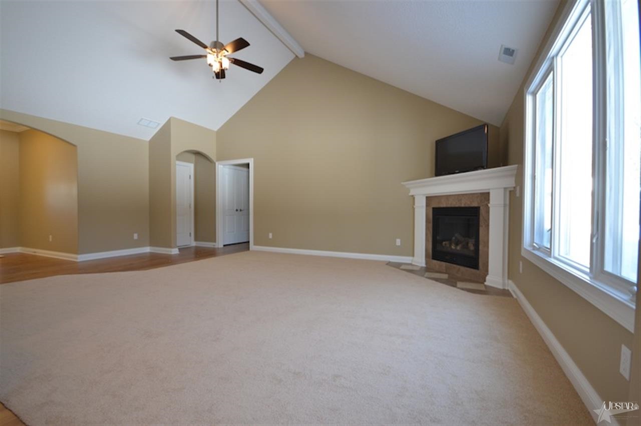 3222 Foxfire Ln, Fort Wayne, IN 46818 photo 5