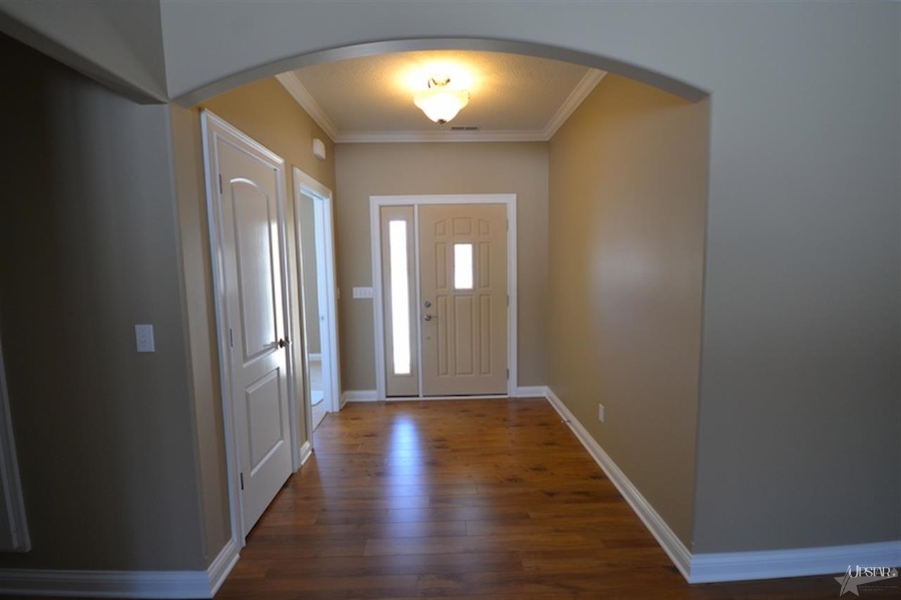 3222 Foxfire Ln, Fort Wayne, IN 46818 photo 3