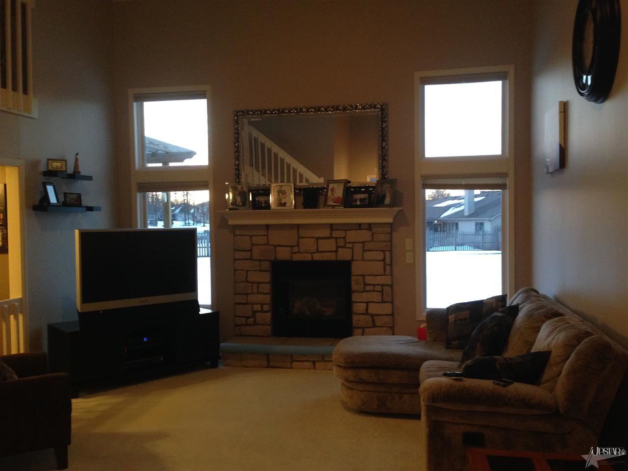 11019 Summer Chase Rd, Fort Wayne, IN 46818 photo 3