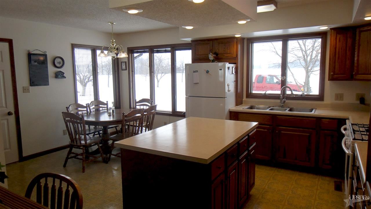 3404 W 700 S, Berne, IN 46711 photo 7