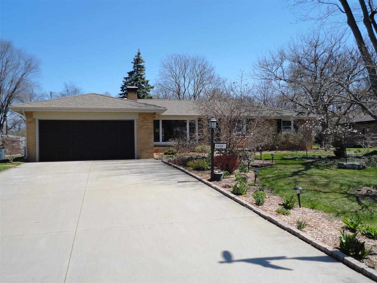 54568 Sundale Pl, Elkhart, IN 46514 photo 1