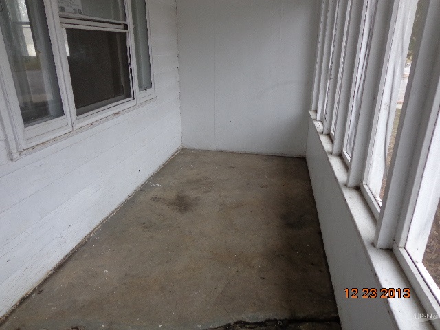 4609 Oliver St, Fort Wayne, IN 46806 photo 6