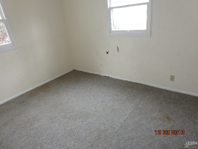 4609 Oliver St, Fort Wayne, IN 46806 photo 14
