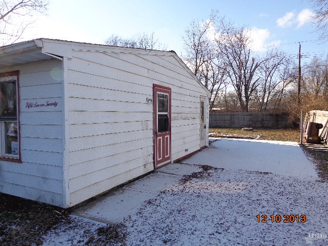 5720 Gates Dr, Fort Wayne, IN 46809 photo 3