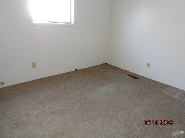 5720 Gates Dr, Fort Wayne, IN 46809 photo 12