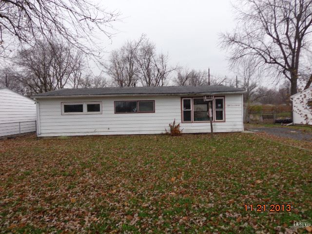 5720 Gates Dr, Fort Wayne, IN 46809 photo 1