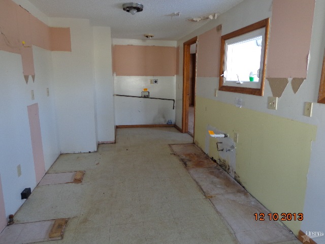5720 Gates Dr, Fort Wayne, IN 46809 photo 8