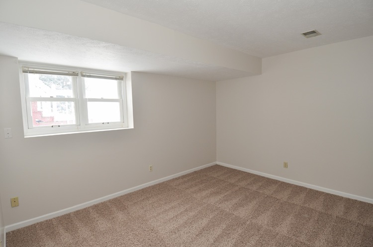 1710 Fawn Ct, South Bend, IN 46628 photo 24