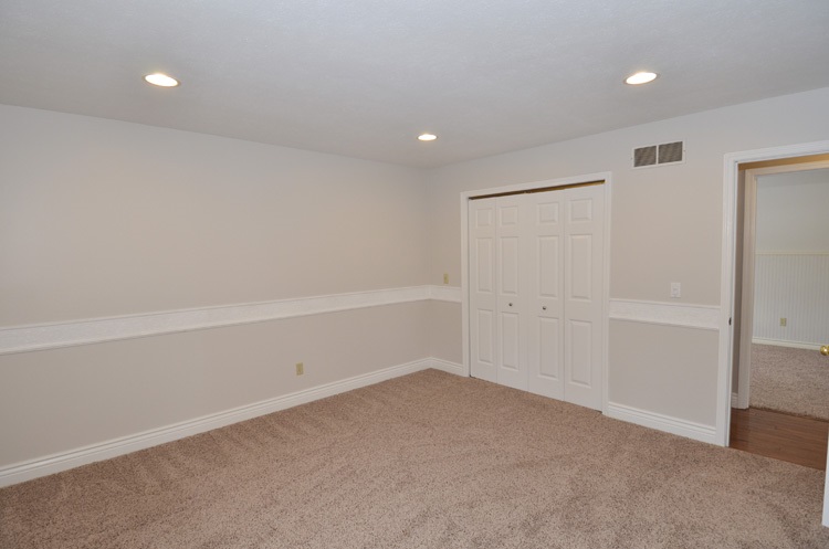 1710 Fawn Ct, South Bend, IN 46628 photo 13