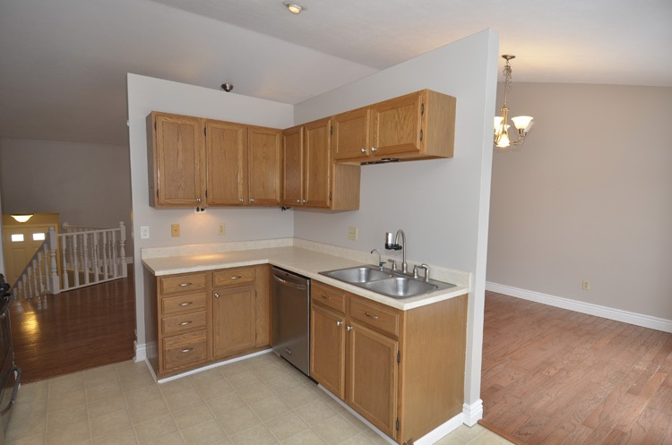 1710 Fawn Ct, South Bend, IN 46628 photo 11