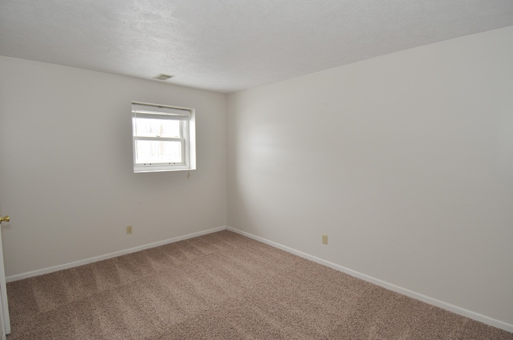 1710 Fawn Ct, South Bend, IN 46628 photo 22