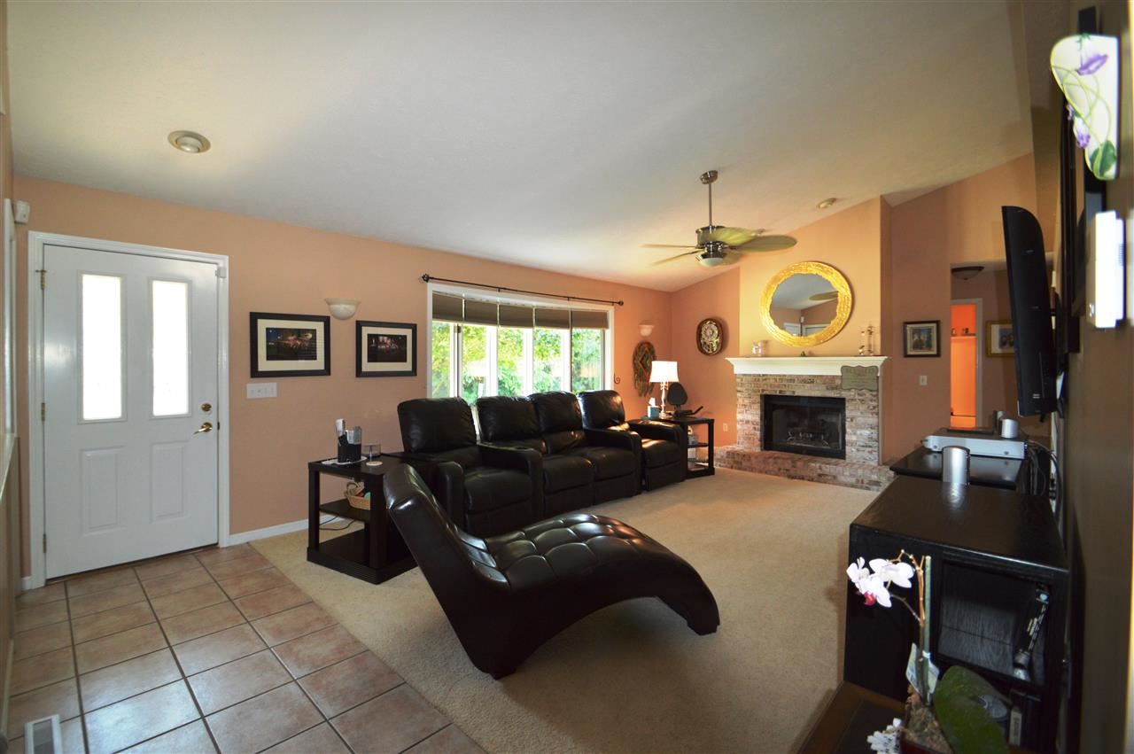 50696 Bush Ln, Granger, IN 46530 photo 3