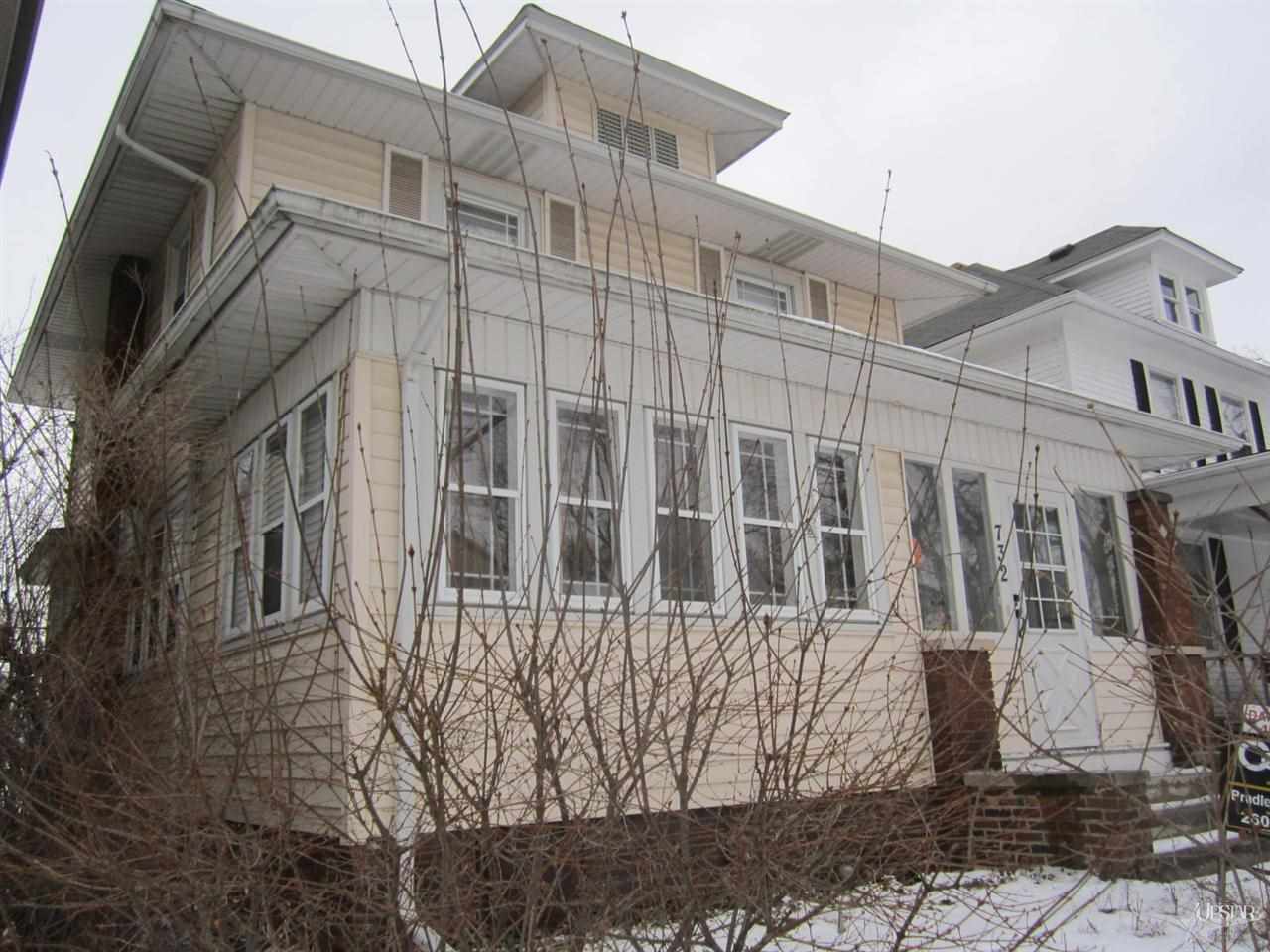 732 Putnam St, Fort Wayne, IN 46808 photo 5
