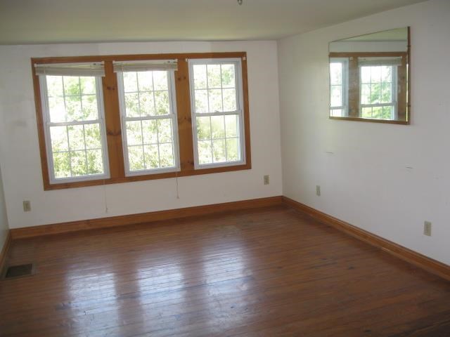 7476 S Pleasant St, Scotland, IN 47457 photo 14