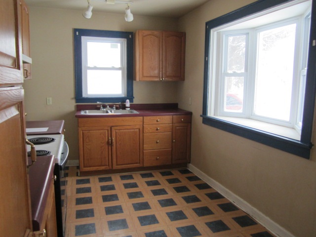 26543 Parkview Ave, Elkhart, IN 46514 photo 3
